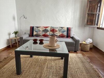 Apartment in a traditional house 50 meters from the Mosque