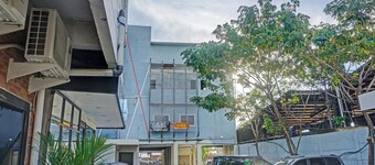 Collection O 91414 Hotel Marina Beach