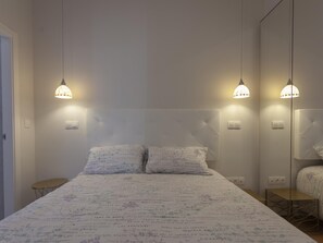 2 Schlafzimmer, Bügeleisen/Bügelbrett, WLAN, Bettwäsche
