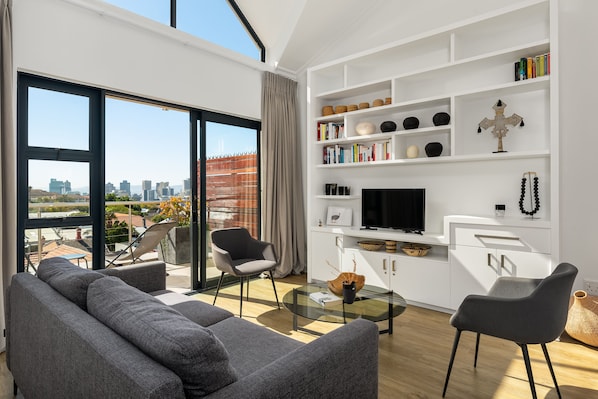 Comfort Apartment | Living area