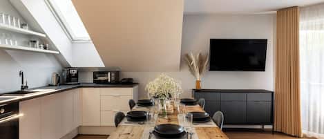 Comfort Apartment | Private kitchen | Full-size fridge, oven, stovetop, dishwasher