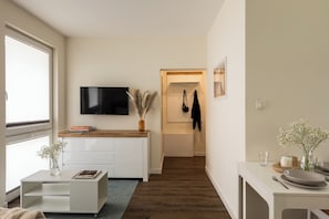 Studio | Living area