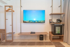 Maisonette | In-room safe, blackout drapes, free WiFi, bed sheets - Achilleas Beach Hotel Adults Only (Kos)