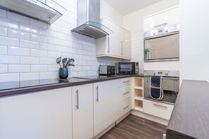 茶具/咖啡用具、电热水壶