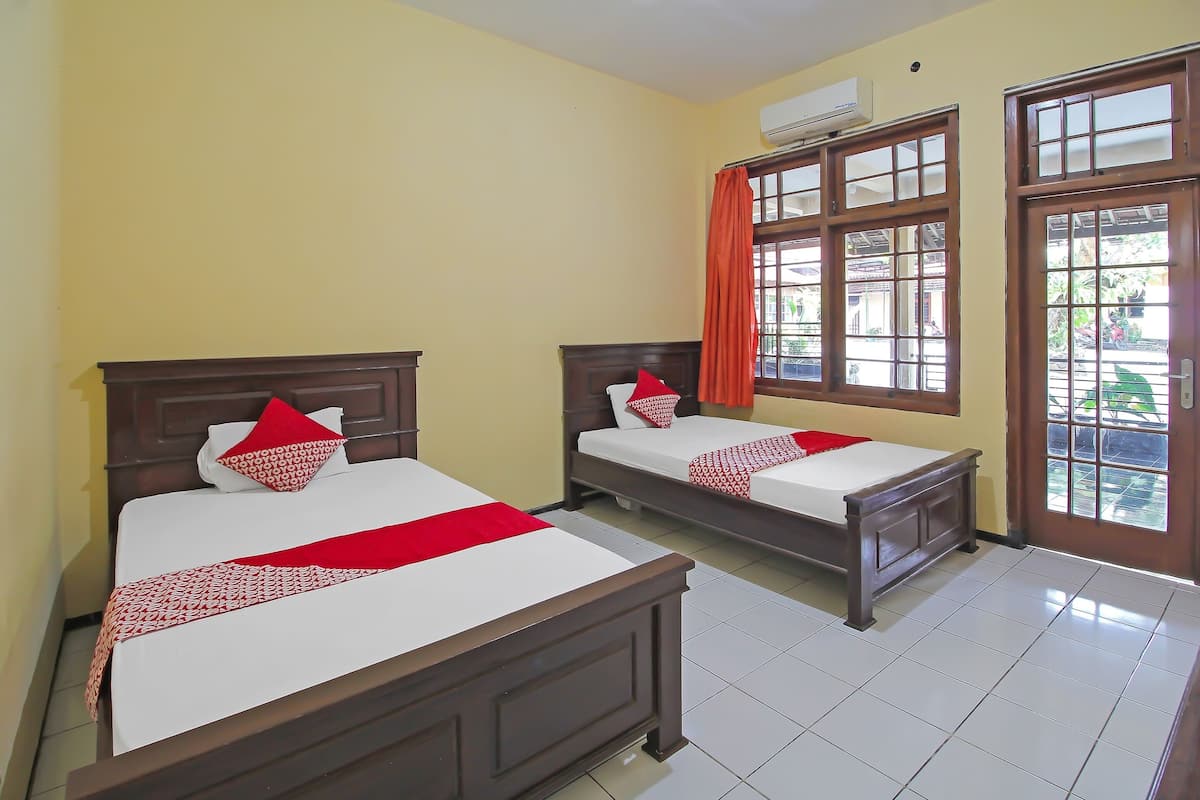 Kamar Twin Deluks | Meja kerja, Wi-Fi, dan seprai linen