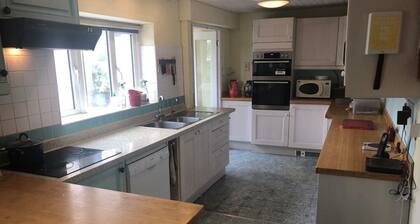 South facing cottage for nine with pool and garden