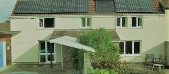 South facing cottage for nine with pool and garden