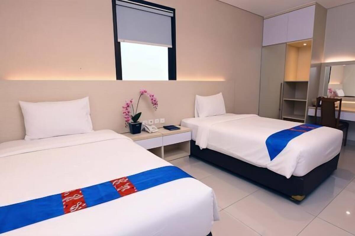 1 bedroom, desk, laptop workspace, free WiFi
