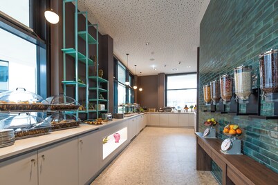 Holiday Inn - the niu, Wave Karlsruhe Oststadt by IHG