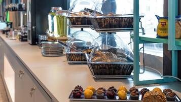 Daily buffet breakfast (EUR 17.00 per person)