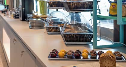 Holiday Inn - the niu, Wave Karlsruhe Oststadt by IHG