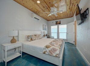 4 bedrooms, WiFi, bed sheets