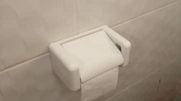 Apartment | Bathroom | Shower, towels