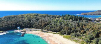 Aloha Kioloa Summary: