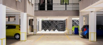 1 Bed Flat - Sleeps 2 - Parking - Wifi