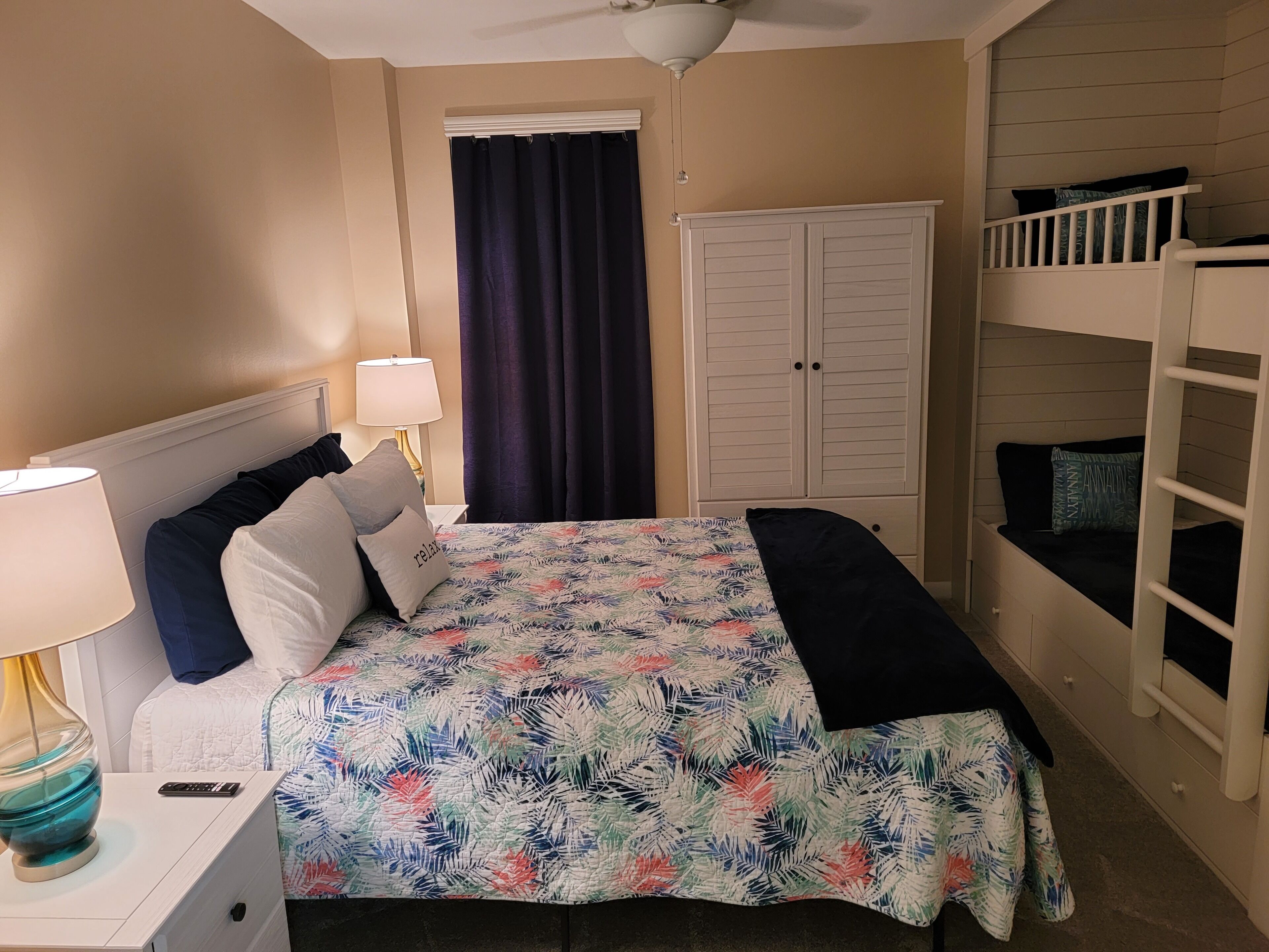 3 bedroom condo on the beach 