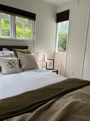 1 chambre, fer et planche à repasser, Wi-Fi gratuit, draps fournis