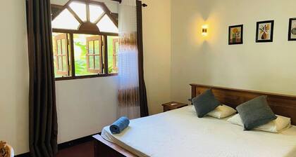 Charming 2-bed Apartment in Weligama
