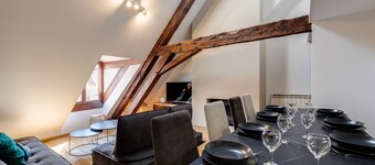 Le SeptQatre - Grand triplex au cœur de la Vieille Ville