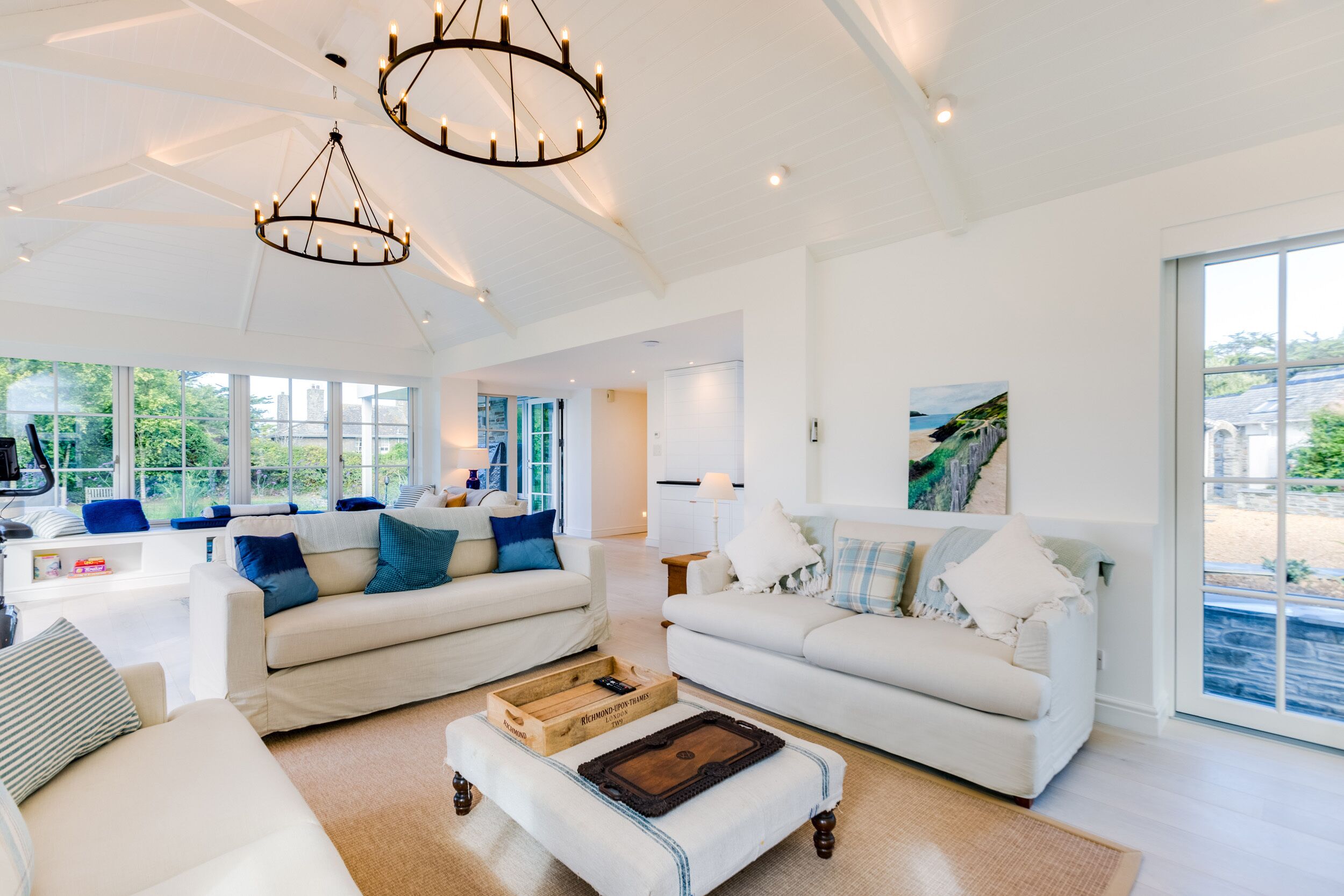 GREYSTONES, family friendly, with open fire in Daymer Bay