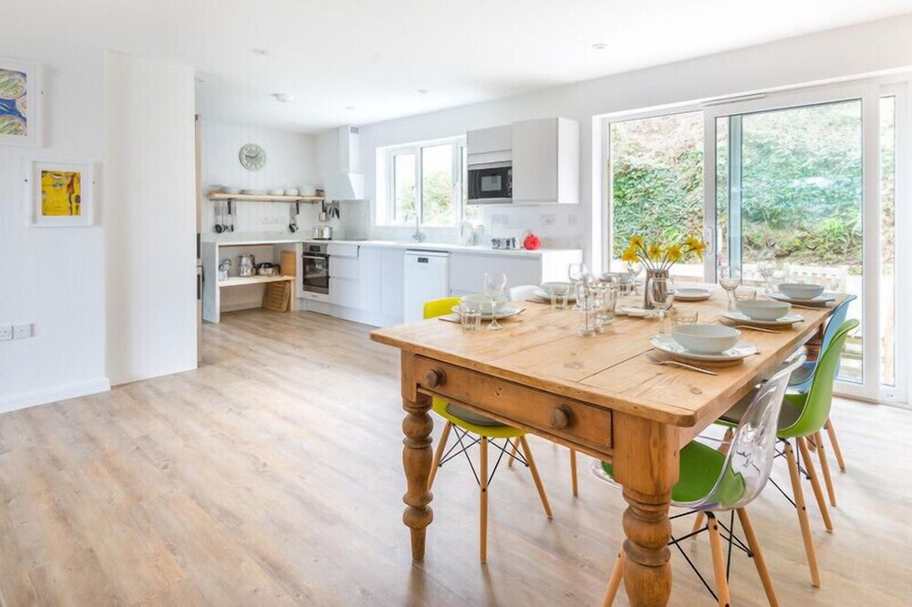 BEACHES, family friendly, with a garden in Polzeath