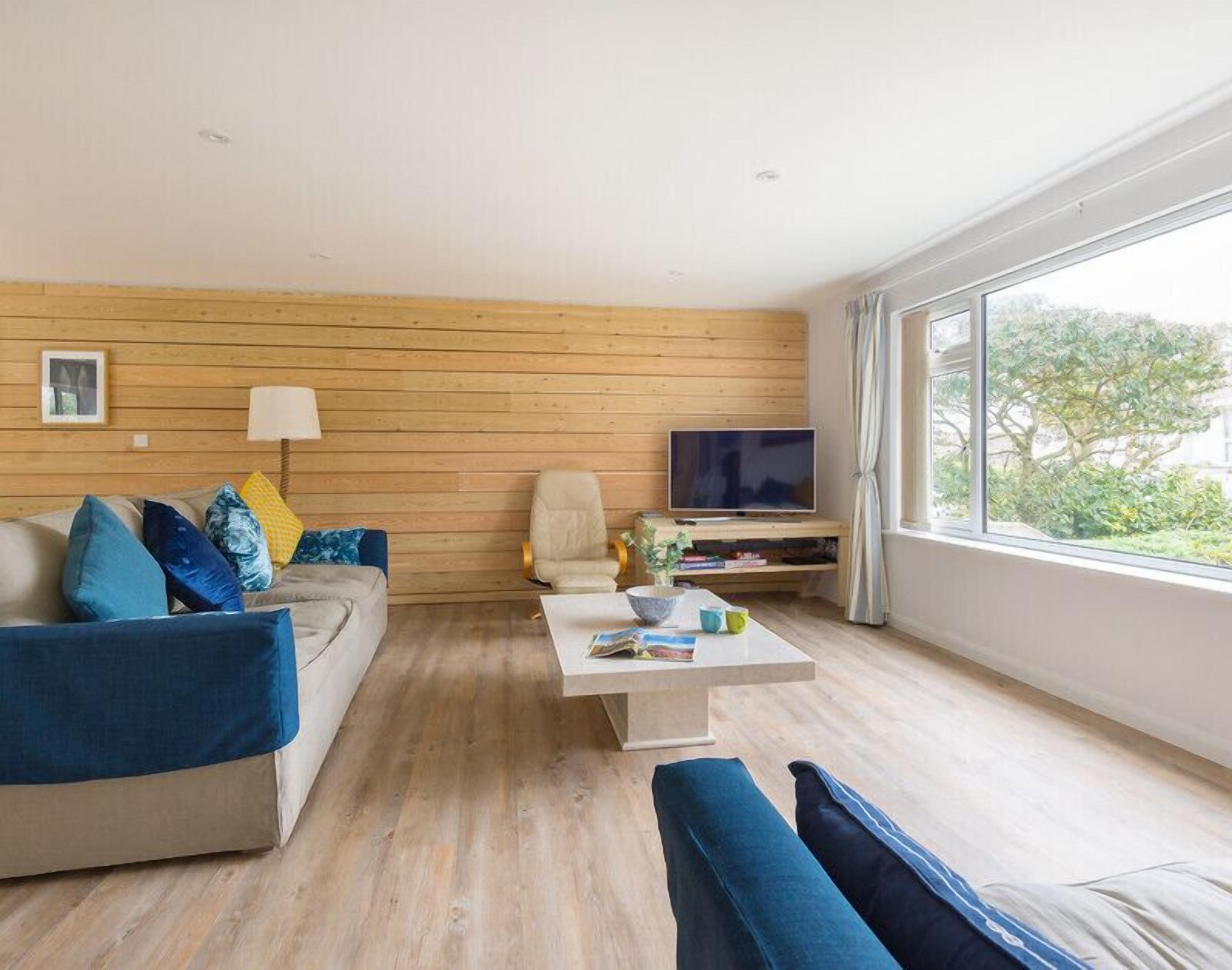 BEACHES, family friendly, with a garden in Polzeath