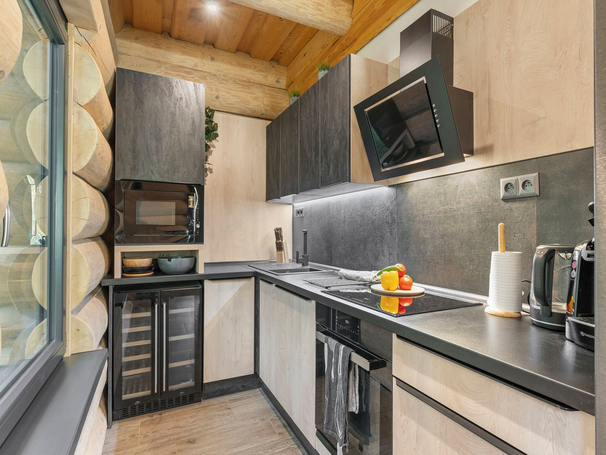 Refrigerador, microondas, horno y lavavajillas 