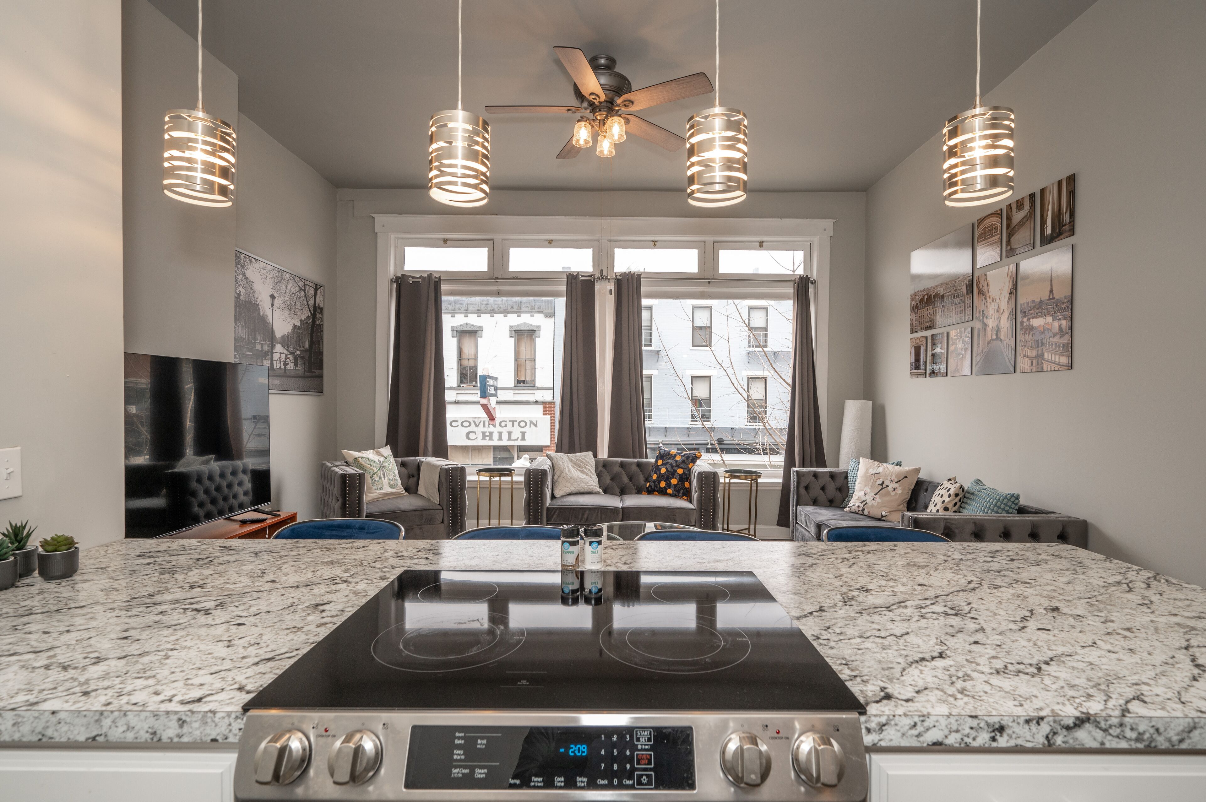 Heart of Madison 2 | Walk Everywhere!