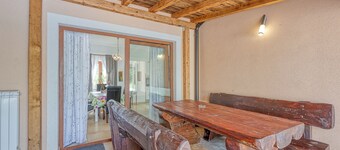 Villa Simac With Pool and Whirlpool