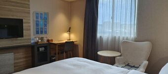 Ji Hotel