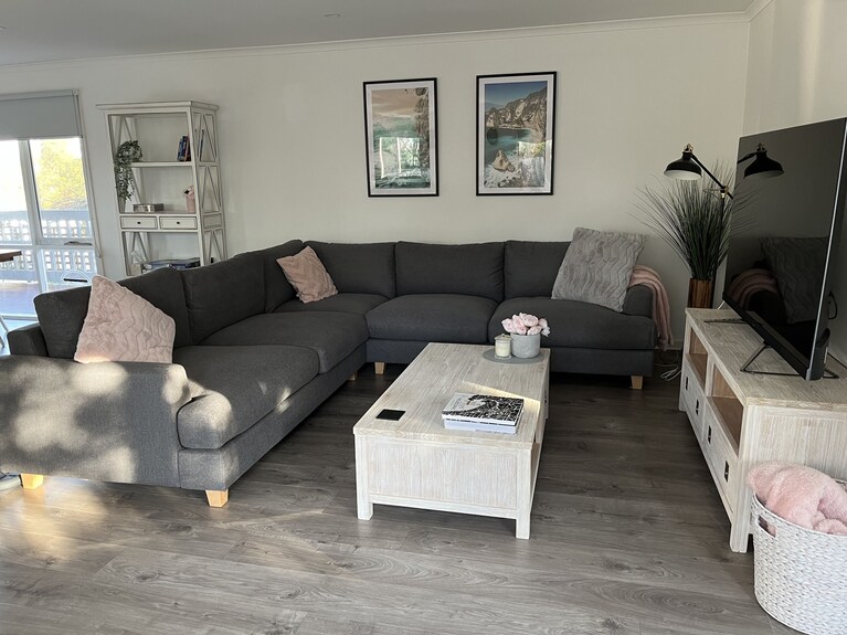 Relaxing Getaway In Our Home Away From Home At Highbury Rise - Rye