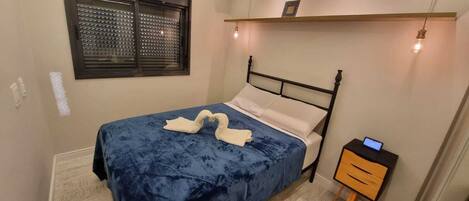 2 soveværelser, skrivebord, gratis Wi-Fi, sengetøj