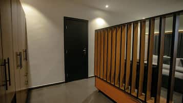 Suite | 3 habitaciones, decoración personalizada y muebles diferentes