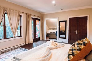 5 habitaciones, tabla de planchar con plancha, wifi y ropa de cama 