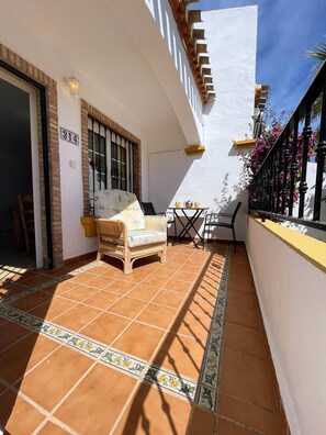 Terrace/patio - 3 Bed Townhouse Overlooking Com Pool LD314 (Orihuela)