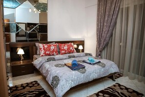 Apartment, Accessible | 2 bedrooms, desk