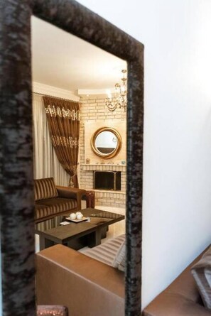 Apartment, Accessible | 2 bedrooms, desk