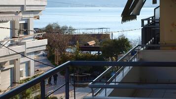 Apartment, Accessible | 2 bedrooms, desk