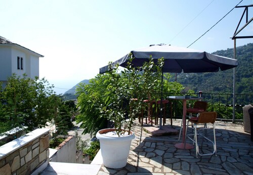 Paradeisos Double Room 1