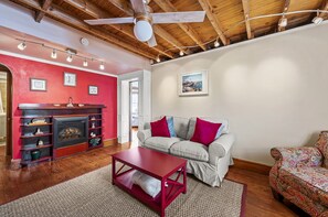 Flat-screen TV, fireplace
