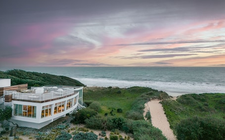 Exterior. Le Grand Large