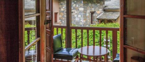 Maison, fumeurs | 4 chambres