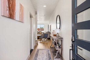 Townhome, 3 Bedrooms | Interior
