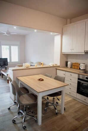 3 عدّة غرف نوم