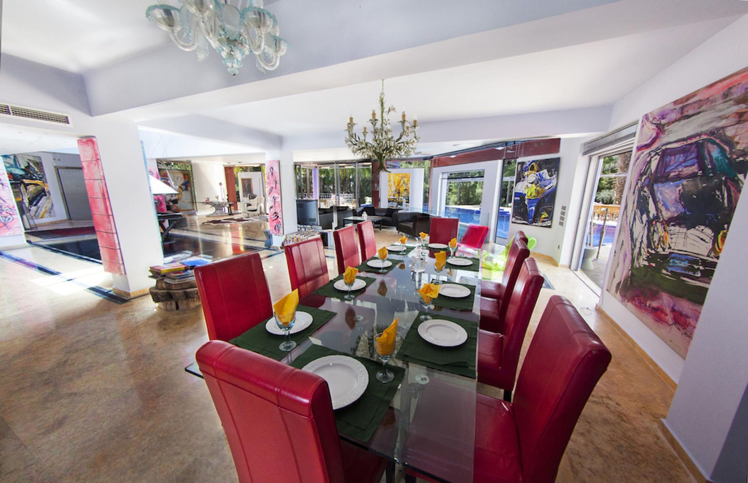 วิลล่า | 4 ห้องนอน, โต๊ะทำงาน