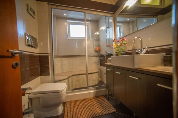 Maison, fumeur | Salle de bain