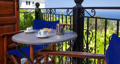 Paradeisos Double Room With Balcony 5