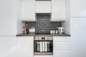 Fridge, oven, dishwasher, highchair