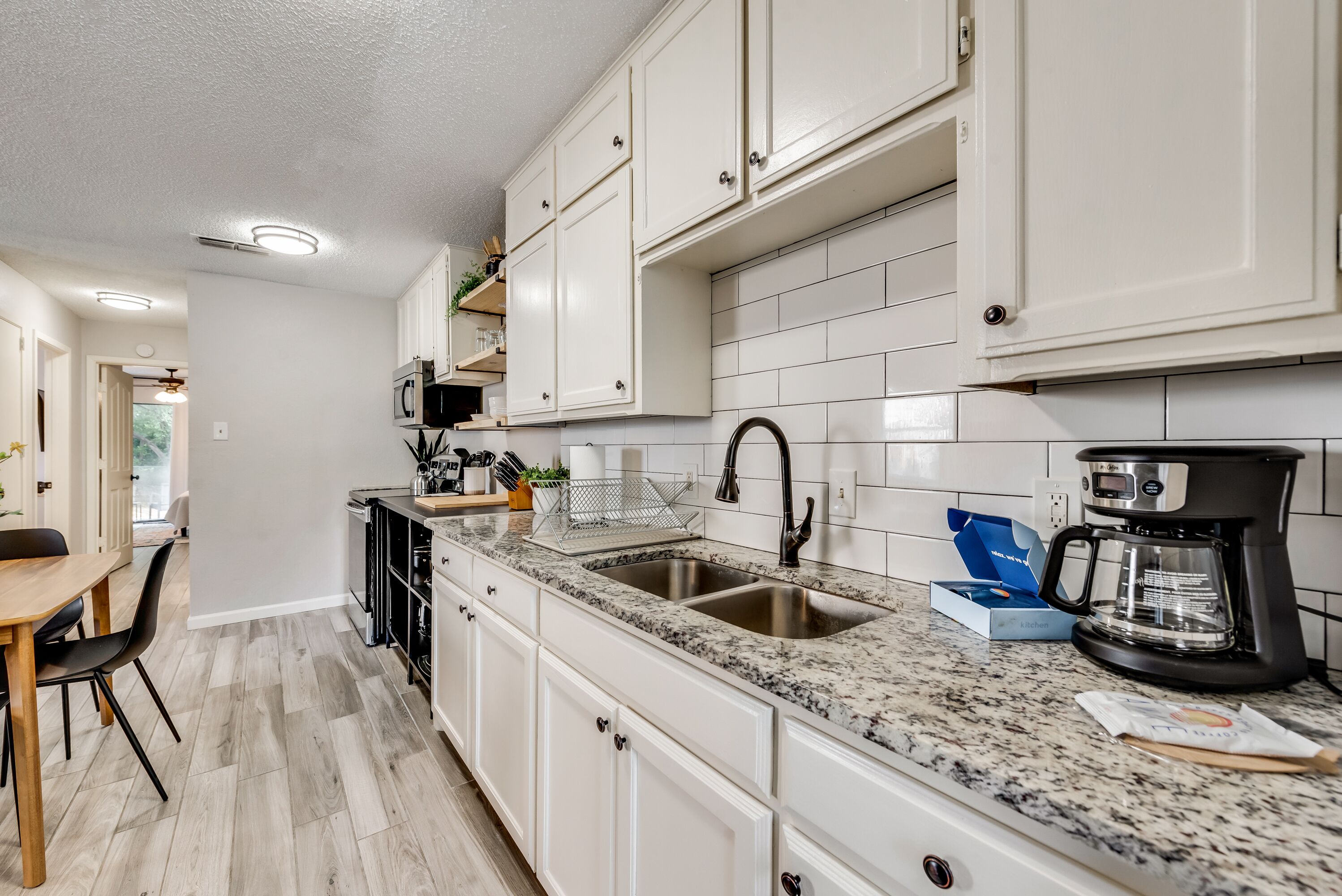 Charming 2RB Home - By Carswell Air force Base