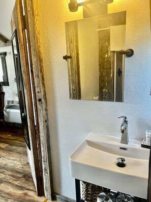 Comfort-Ferienhütte | Badezimmer